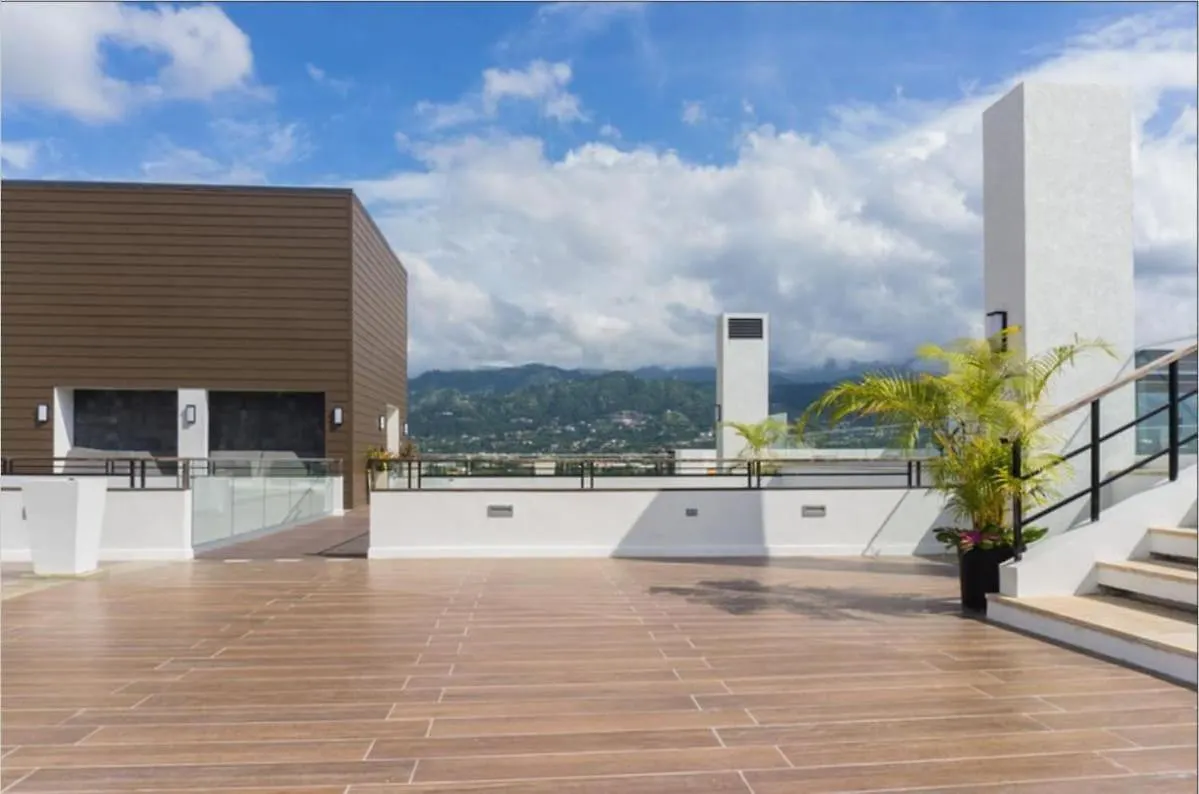 Via Apartment - New Kingston - Fully Ac