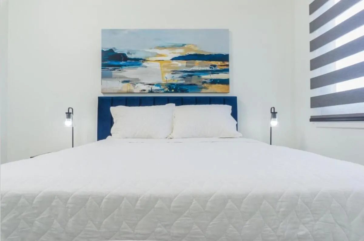 Via Apartment - New Kingston - Fully Ac