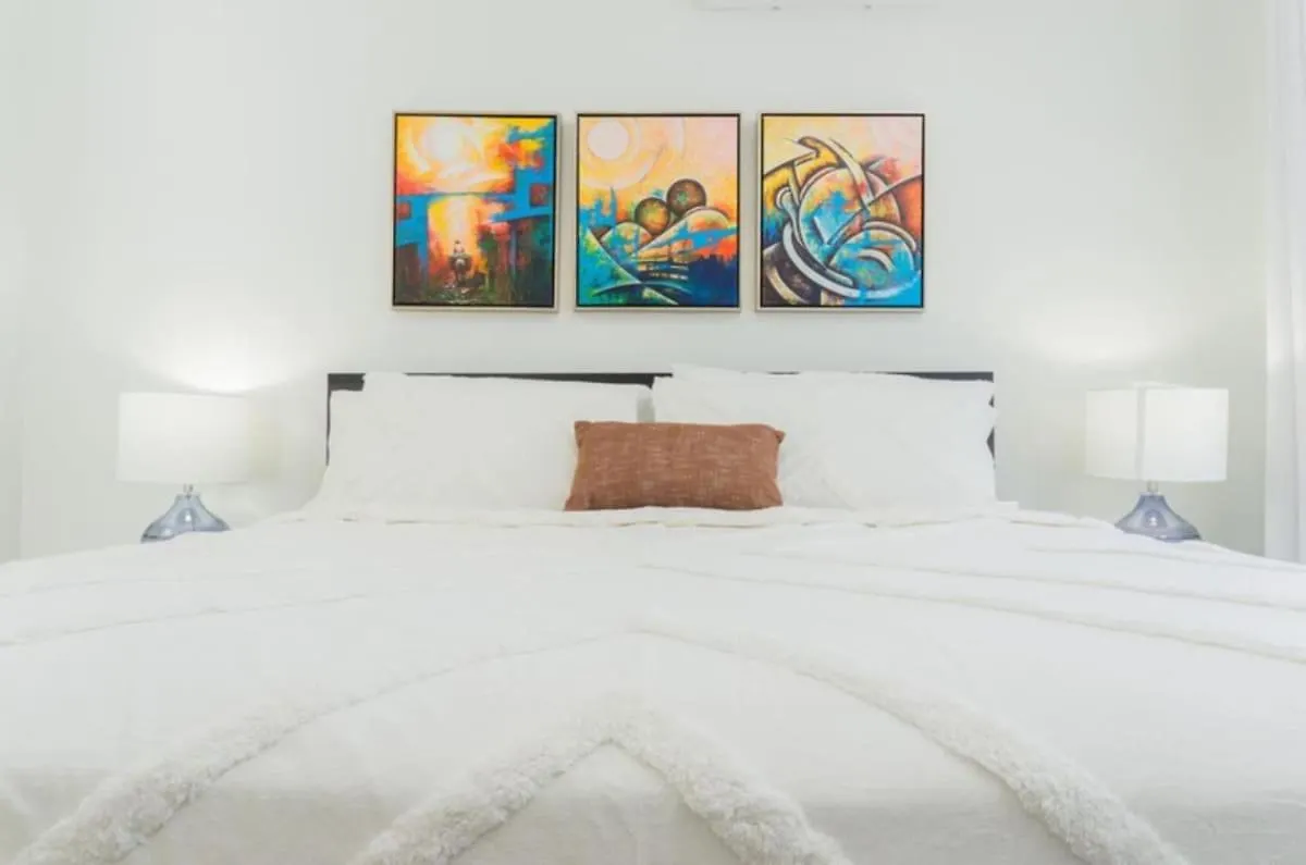 Via Apartment - New Kingston - Fully Ac